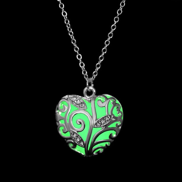 Colar com Pingente Ultra Luminoso Light Woman