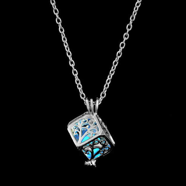 Colar com Pingente Ultra Luminoso Light Woman